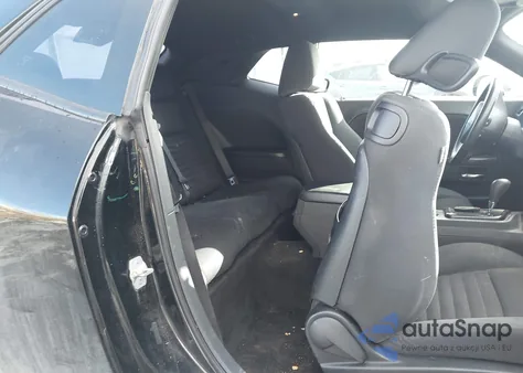 2013 Dodge Challenger Sxt z USA, uszkodzony, nr VIN 2C3CDYAG8DH692302